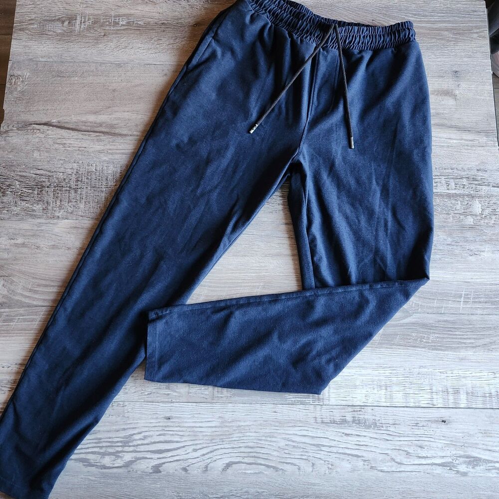 (S) Men's Beyond Yoga joggers